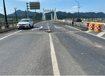 浙江某大桥病害频发
